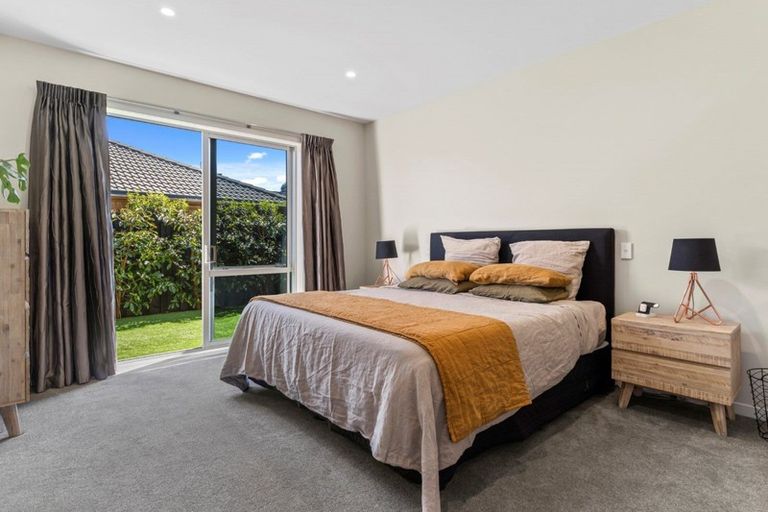 Photo of property in 37 Matemuri Drive, Papamoa Beach, Papamoa, 3118