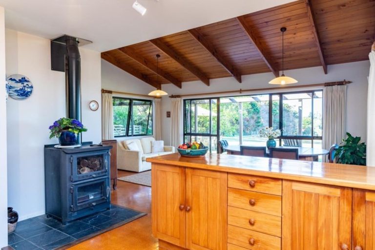 Photo of property in 28a Old Waipu Road, Mangawhai, 0505