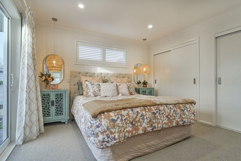 Photo of property in 3 James Cook Street, Havelock North, 4130