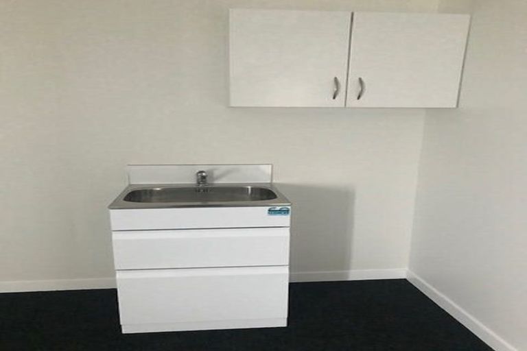 Photo of property in 9 Pukatea Lane, Kinloch, Taupo, 3377