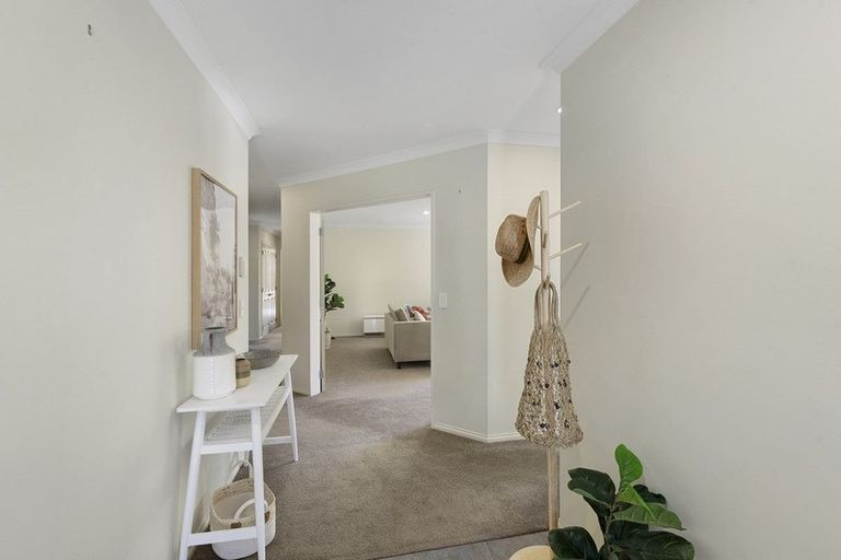 Photo of property in 67 Awatea Avenue, Paraparaumu, 5032