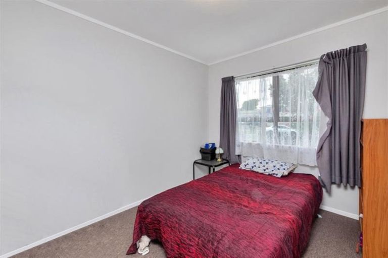 Photo of property in 163 Finlayson Avenue, Clendon Park, Auckland, 2103