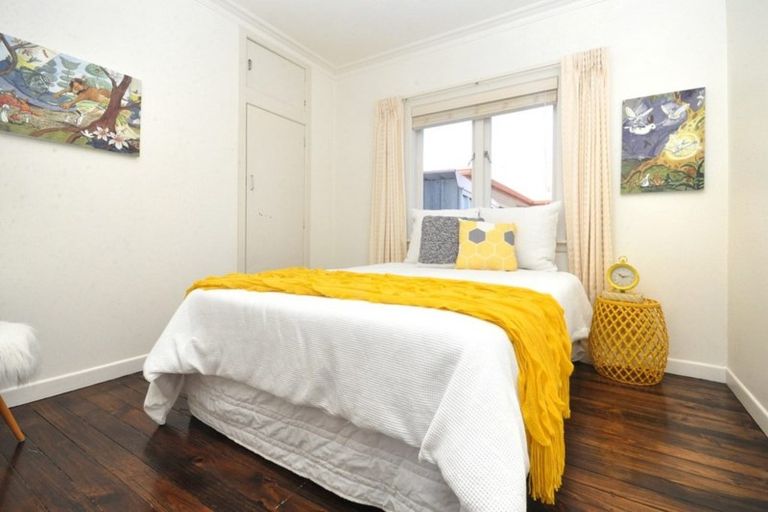 Photo of property in 40 Centreway Road, Orewa, 0931