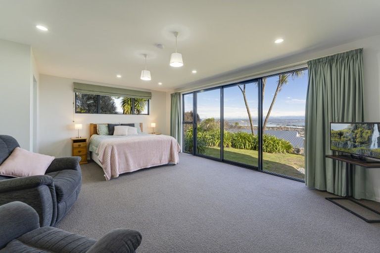 Photo of property in 54 Coster Street, Enner Glynn, Nelson, 7011