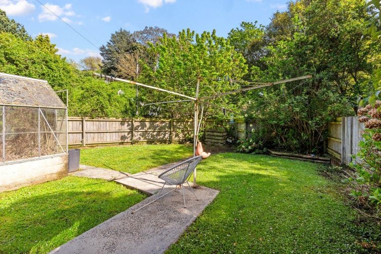 Photo of property in 44 Larnach Road, Waverley, Dunedin, 9013