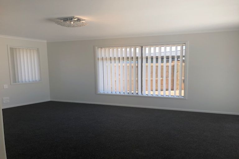 Photo of property in 21 Naeo Close, Papamoa Beach, Papamoa, 3118