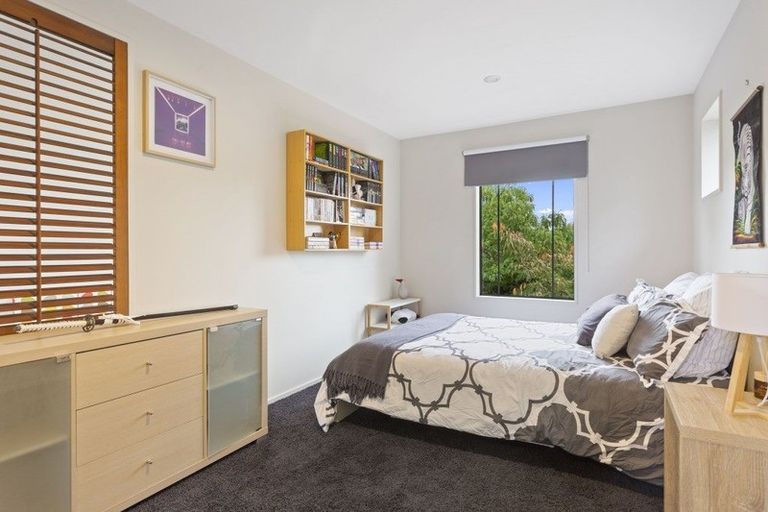 Photo of property in 15a Chilcombe Street, Ilam, Christchurch, 8041