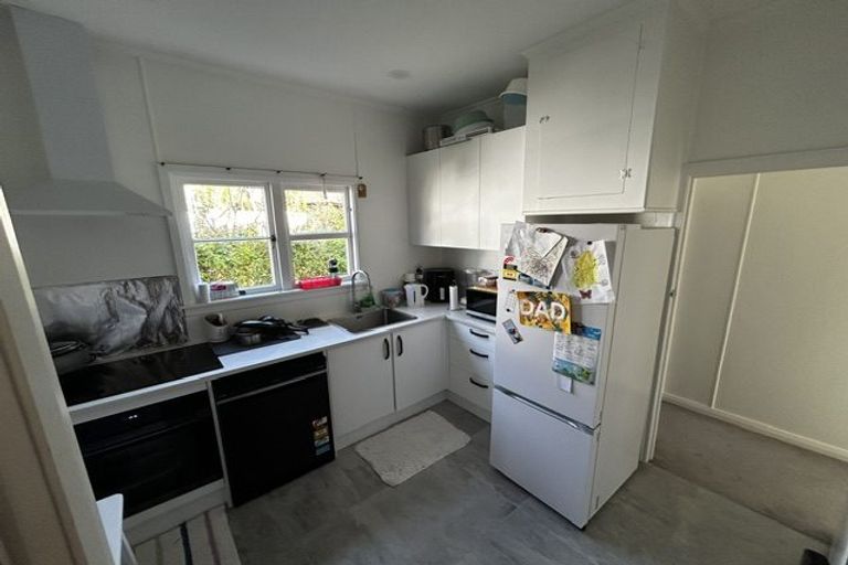 Photo of property in 182 Beach Road, Campbells Bay, Auckland, 0630