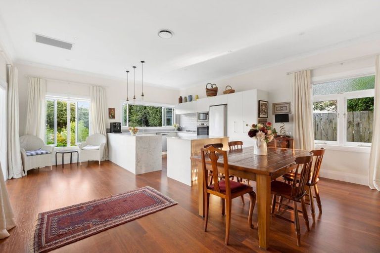 Photo of property in 81 Hall Street, Cambridge, 3434