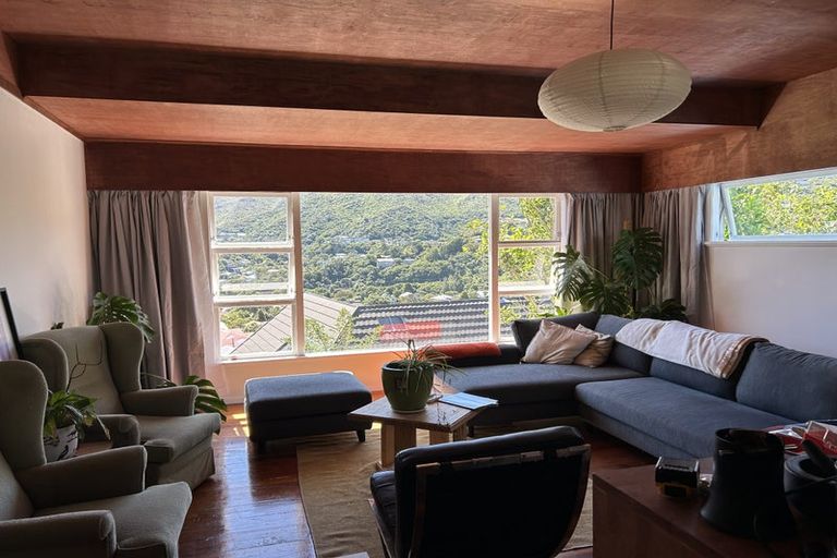 Photo of property in 18 Aplin Terrace, Ngaio, Wellington, 6035