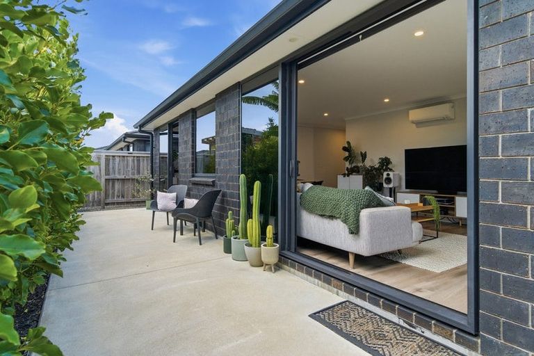 Photo of property in 43 Nursery Lane, Papamoa, 3118