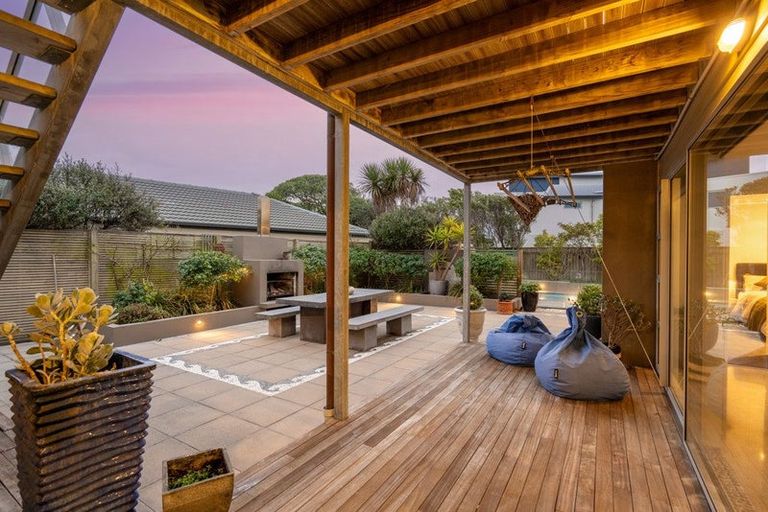 Photo of property in 9 Neptune Place, Waimairi Beach, Christchurch, 8083