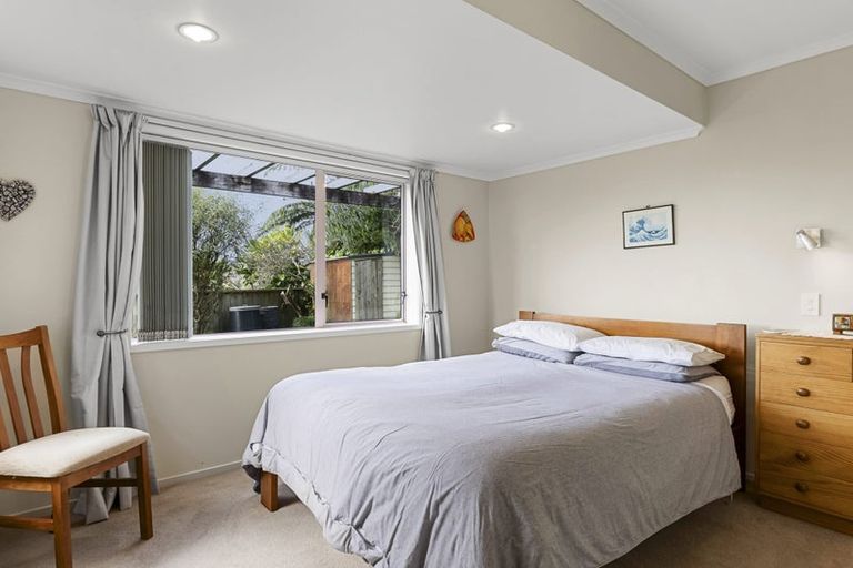 Photo of property in 11b Redwood Crescent, Hurdon, New Plymouth, 4310