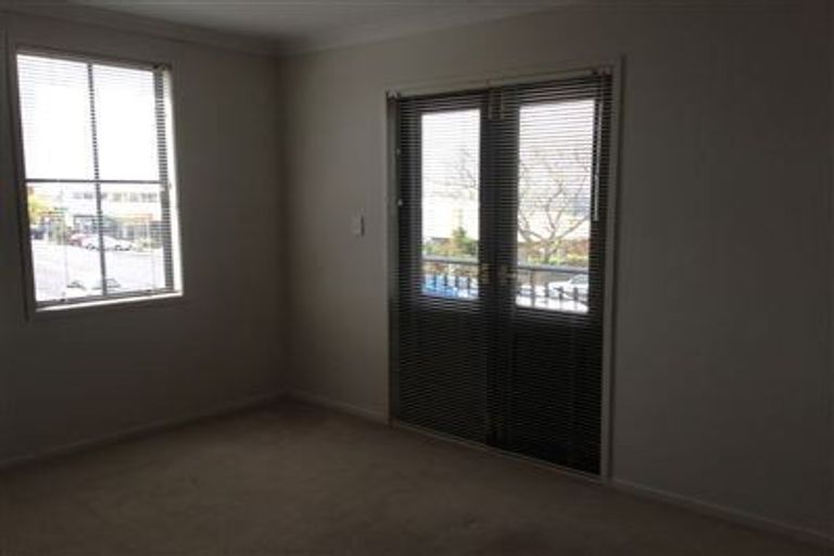 Photo of property in 11/97b Mokoia Road, Birkenhead, Auckland, 0626