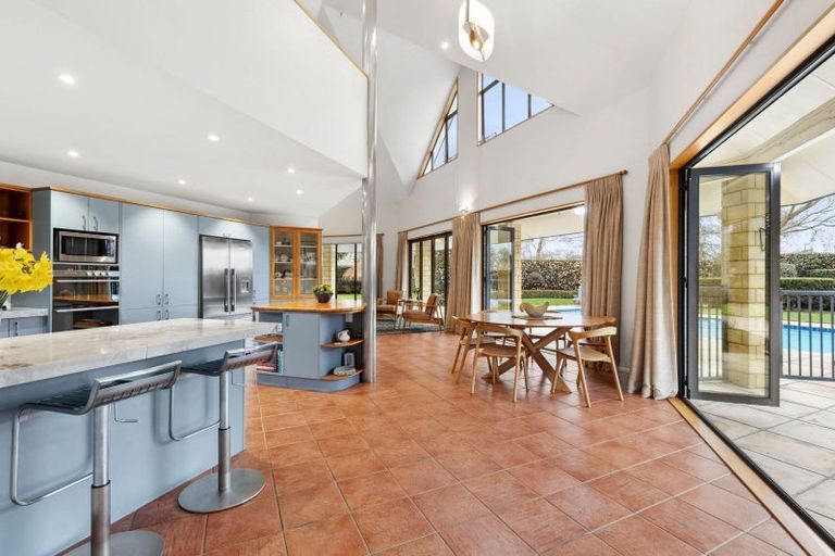 Photo of property in 5 Curnow Place, Leamington, Cambridge, 3432