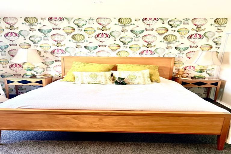 Photo of property in 1 Simeon Quay, Lyttelton, 8082