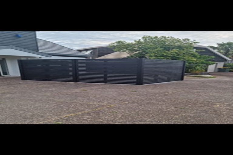 Photo of property in 2/96 Frank Nobilo Drive, Golflands, Auckland, 2013