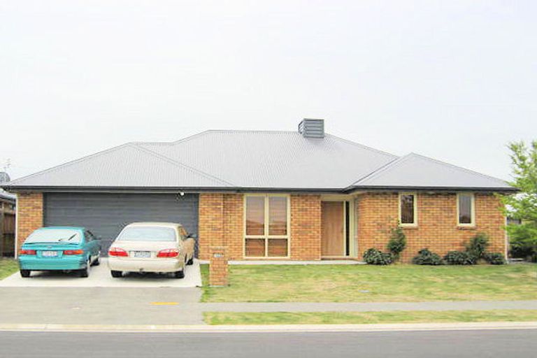 Photo of property in 130 Rolleston Drive, Rolleston, 7614