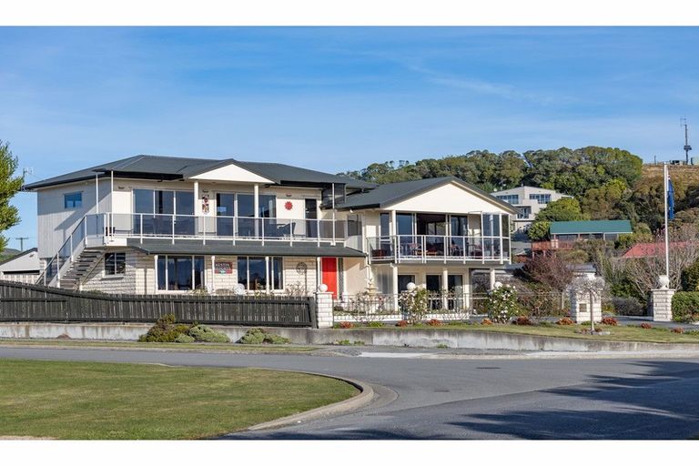 Photo of property in 19 Austin Street, Kaikoura, 7300