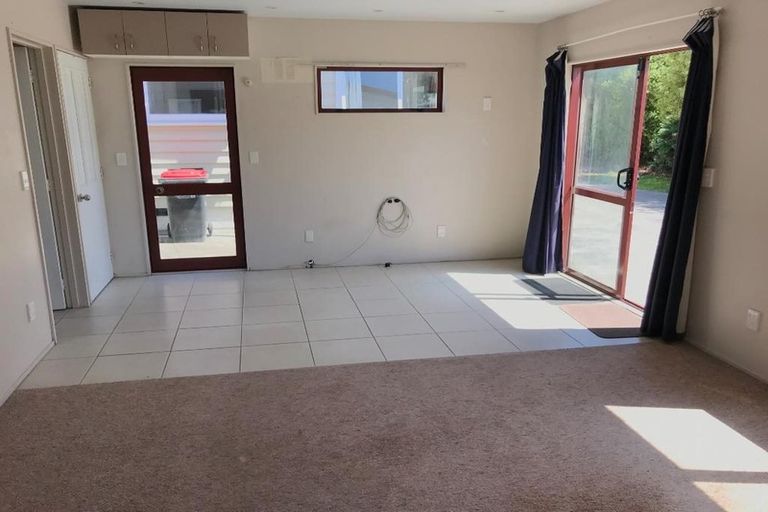 Photo of property in 25 Middleton Road, Upper Riccarton, Christchurch, 8041