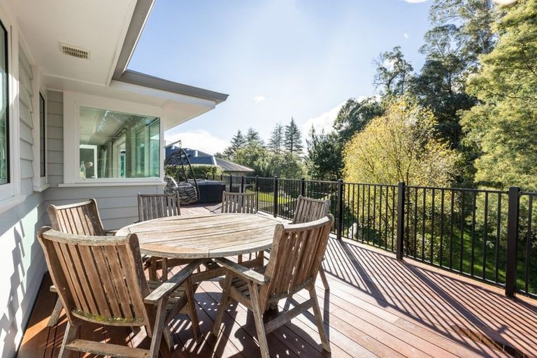 Photo of property in 8 Rochfort Road, Havelock North, 4130