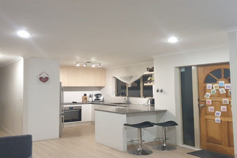 Photo of property in 5a Basra Drive, Henderson, Auckland, 0612