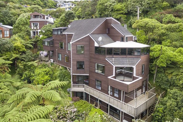 Photo of property in 72 Calcutta Street, Khandallah, Wellington, 6035