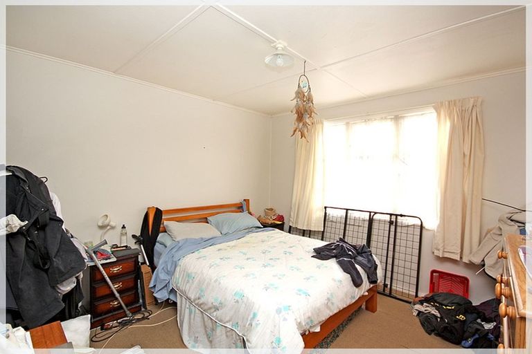 Photo of property in 7 Huntly Street, Foxton, 4814