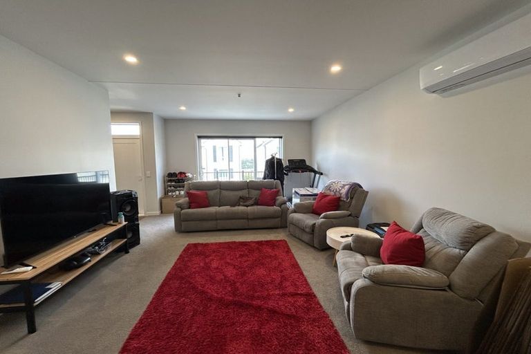 Photo of property in 37/30 Adventure Drive, Whitby, Porirua, 5024