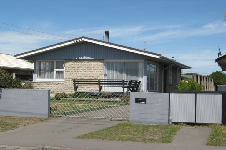 Photo of property in 533 Marine Parade, South New Brighton, Christchurch, 8062