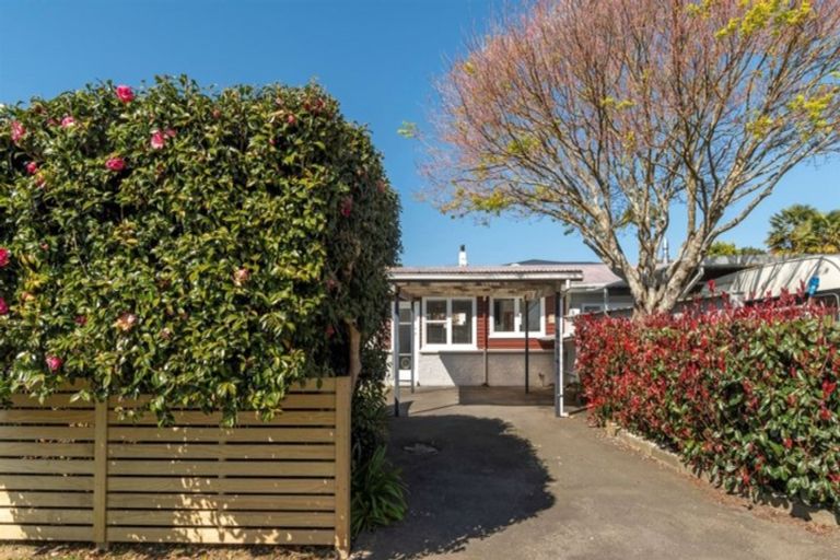 Photo of property in 2a Milton Road, Otumoetai, Tauranga, 3110
