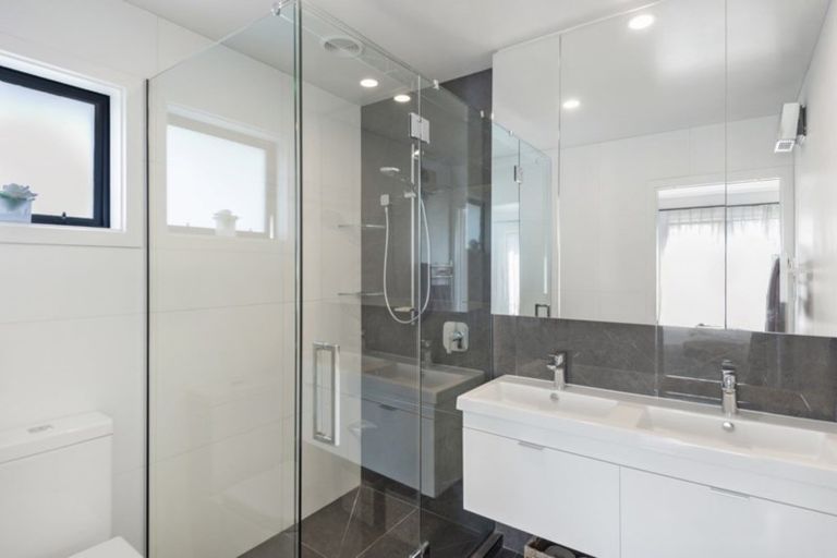 Photo of property in 10 Mays Road, St Albans, Christchurch, 8052