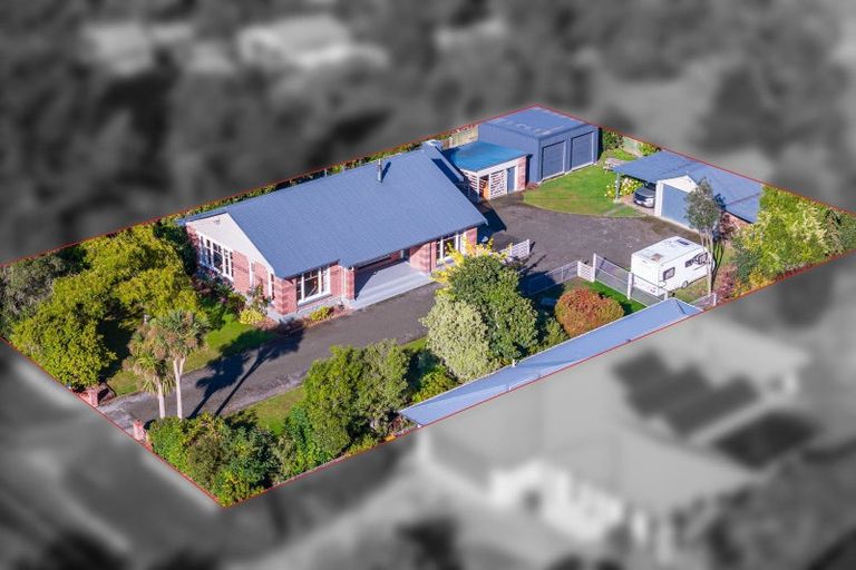 Photo of property in 63 Main North Road, Geraldine, 7930