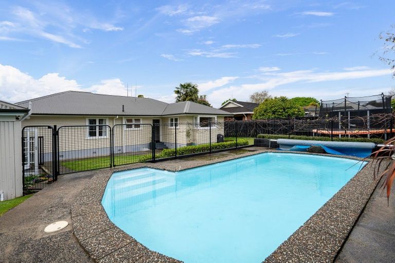 Photo of property in 76 Raleigh Street, Leamington, Cambridge, 3432