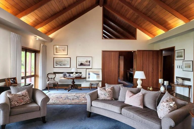 Photo of property in 56 Jans Terrace, Oakura, 4314