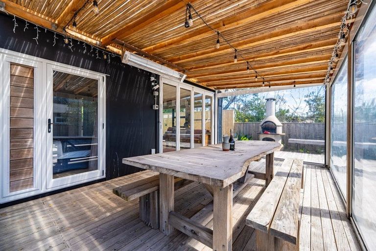 Photo of property in 873 Cove Road, Waipu, 0582