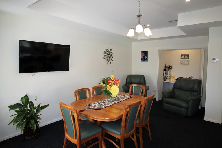 Photo of property in 17 Orchard Drive, Alexandra, 9320