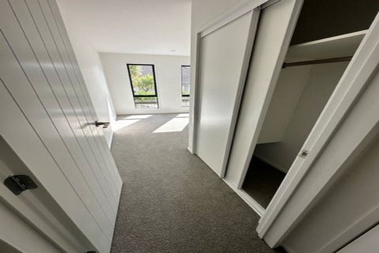 Photo of property in 6/26 Springvale Drive, Fairview Heights, Auckland, 0632