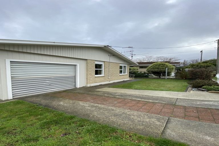 Photo of property in 2 Willow Avenue, Stoke, Nelson, 7011