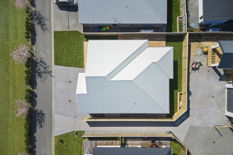 Photo of property in 6 Grove Lane, Omokoroa, 3114