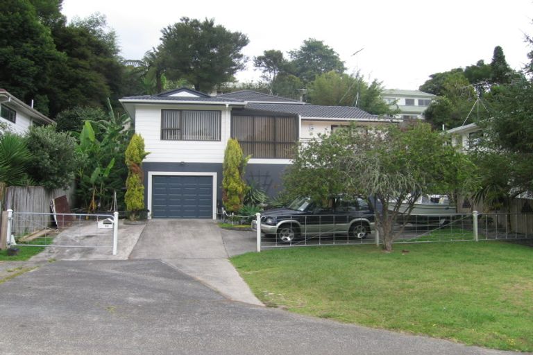 Photo of property in 62 Powrie Street, Glenfield, Auckland, 0629