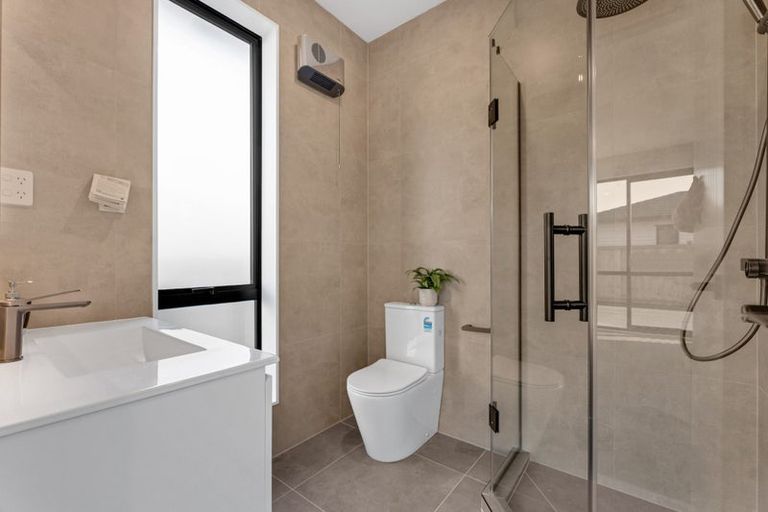 Photo of property in 22 Paihere Street, Huapai, Kumeu, 0810