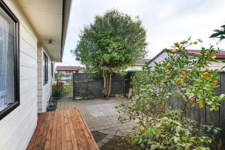 Photo of property in 2 Bevan Place, Cloverlea, Palmerston North, 4412