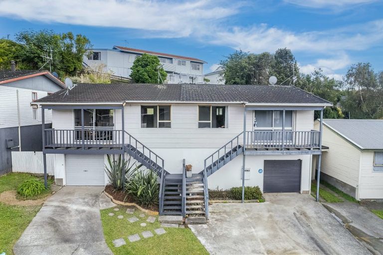 Photo of property in 7 Halyard Place, Whitby, Porirua, 5024