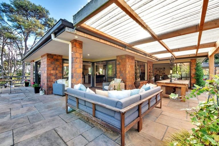 Photo of property in 173a Pinchgut Road, Kaukapakapa, 0873