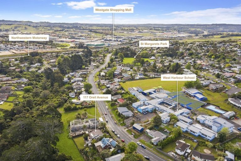 Photo of property in 117 Oreil Avenue, West Harbour, Auckland, 0618
