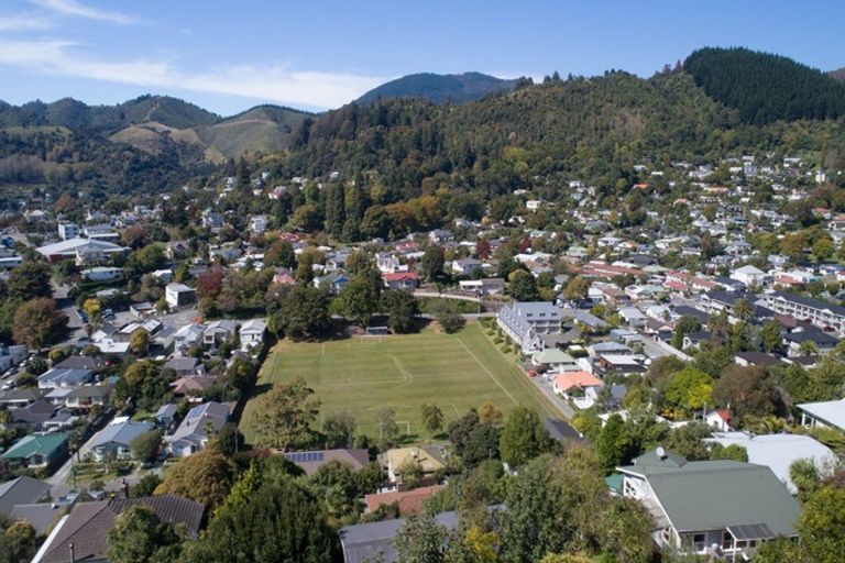 Photo of property in 53 Mount Street, Nelson South, Nelson, 7010