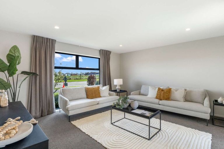 Photo of property in 73 Collier Drive, Halswell, Christchurch, 8025