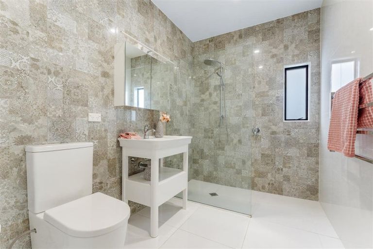 Photo of property in 5 Tarata Street, Stoke, Nelson, 7011