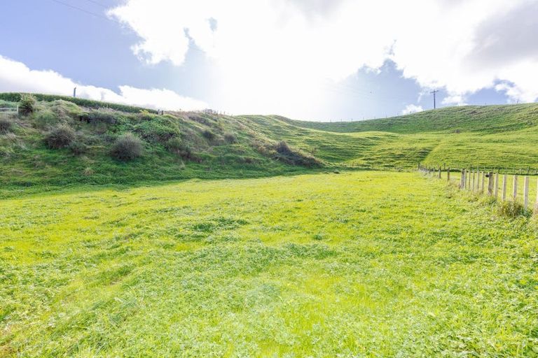 Photo of property in 212 Te Tahi Road, Puketotara, Pirongia, 3876